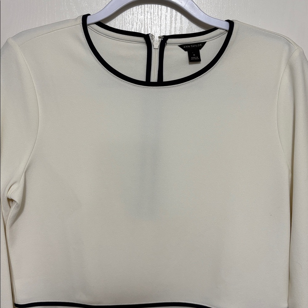 Ann Taylor Peplum Top Medium Cream Black Piping Long Sleeve Career Chic - Picture 5 of 13